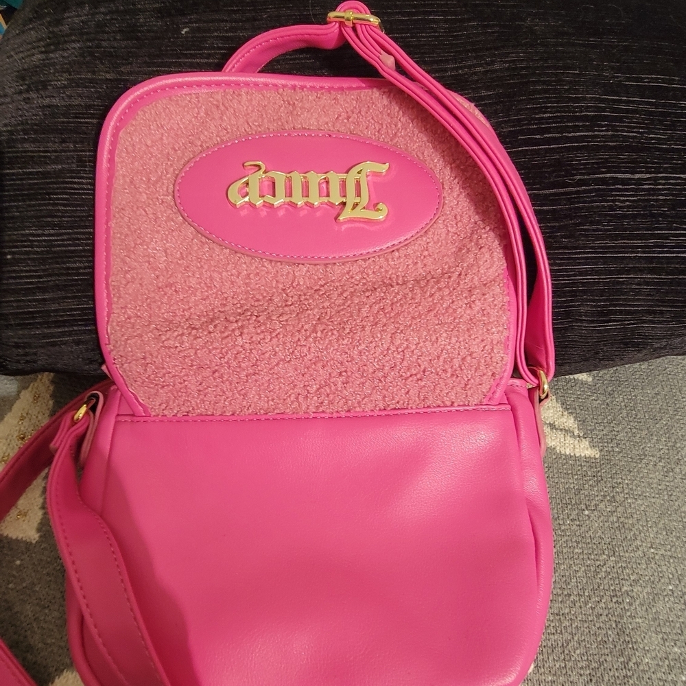 Juicy Couture Pink Crossbody Bag - Picture 5 of 9